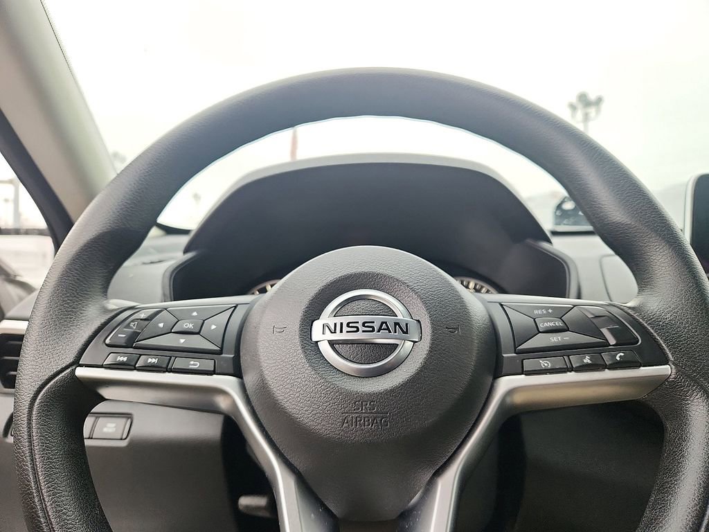 Used 2022 Nissan Altima 2.5 SV image 12