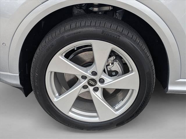 New 2026 Audi Q5 Premium Plus w/ Premium Plus AWD/4WD image 9