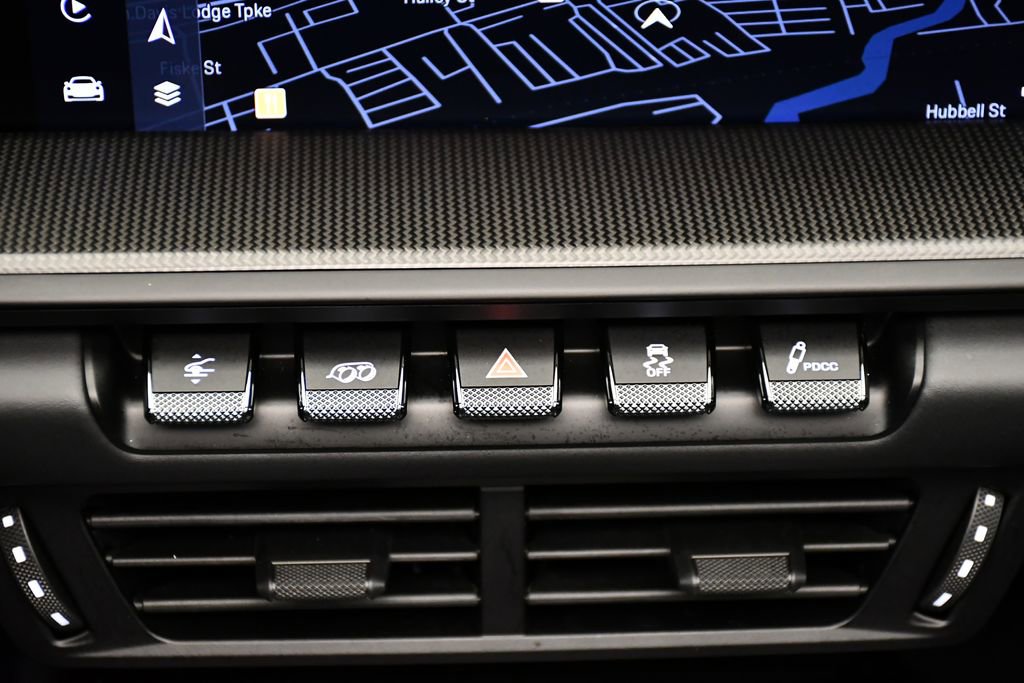 Used 2025 Porsche 911 Targa 4 GTS image 41