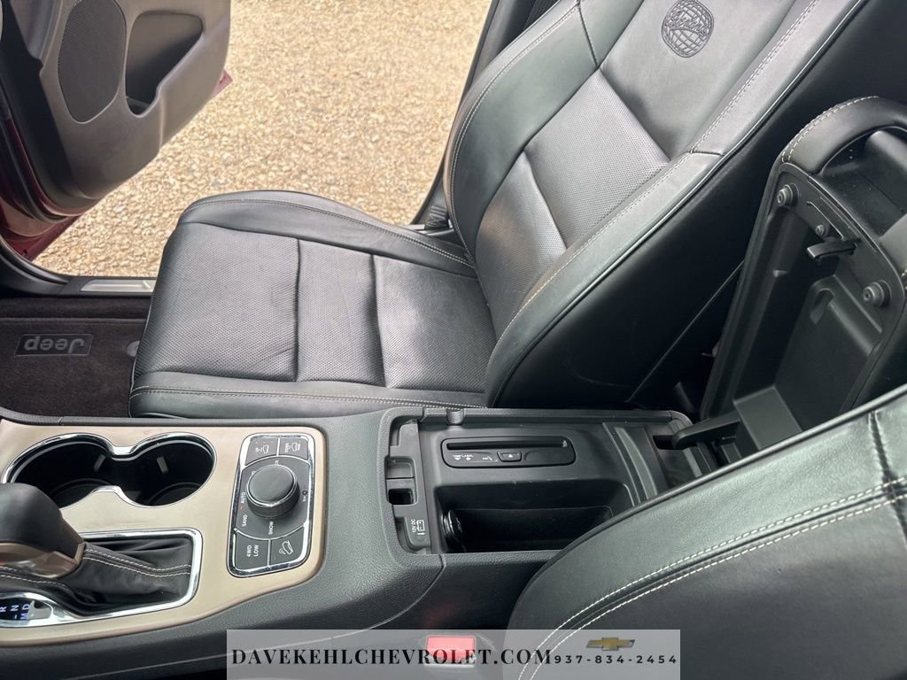 Used 2016 Jeep Grand Cherokee Overland w/ Advanced Technology Group image 18