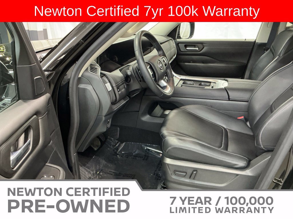 Used 2025 Nissan Armada SV RWD image 7
