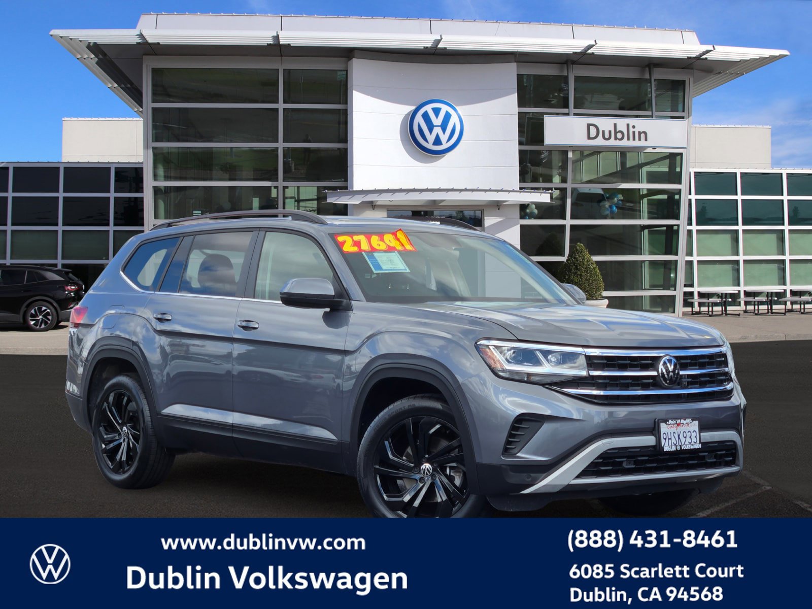 Used 2023 Volkswagen Atlas SE w/ Panoramic Sunroof Package FWD image 1