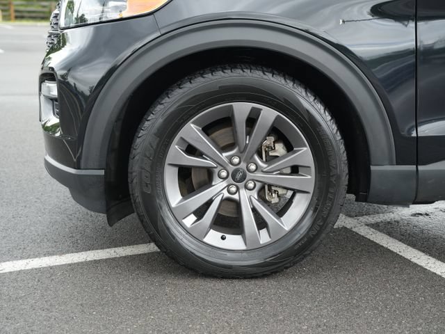 Used 2022 Ford Explorer XLT w/ Equipment Group 202A RWD image 11