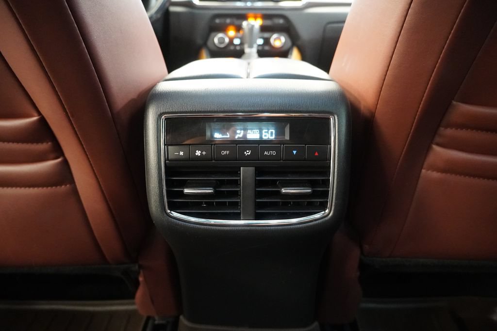 Used 2017 MAZDA CX-9 Signature AWD/4WD image 33