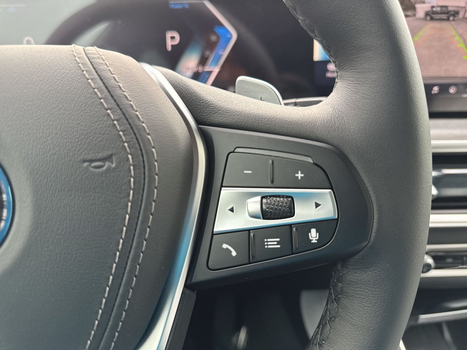 New 2026 BMW X5 xDrive50e AWD/4WD image 17