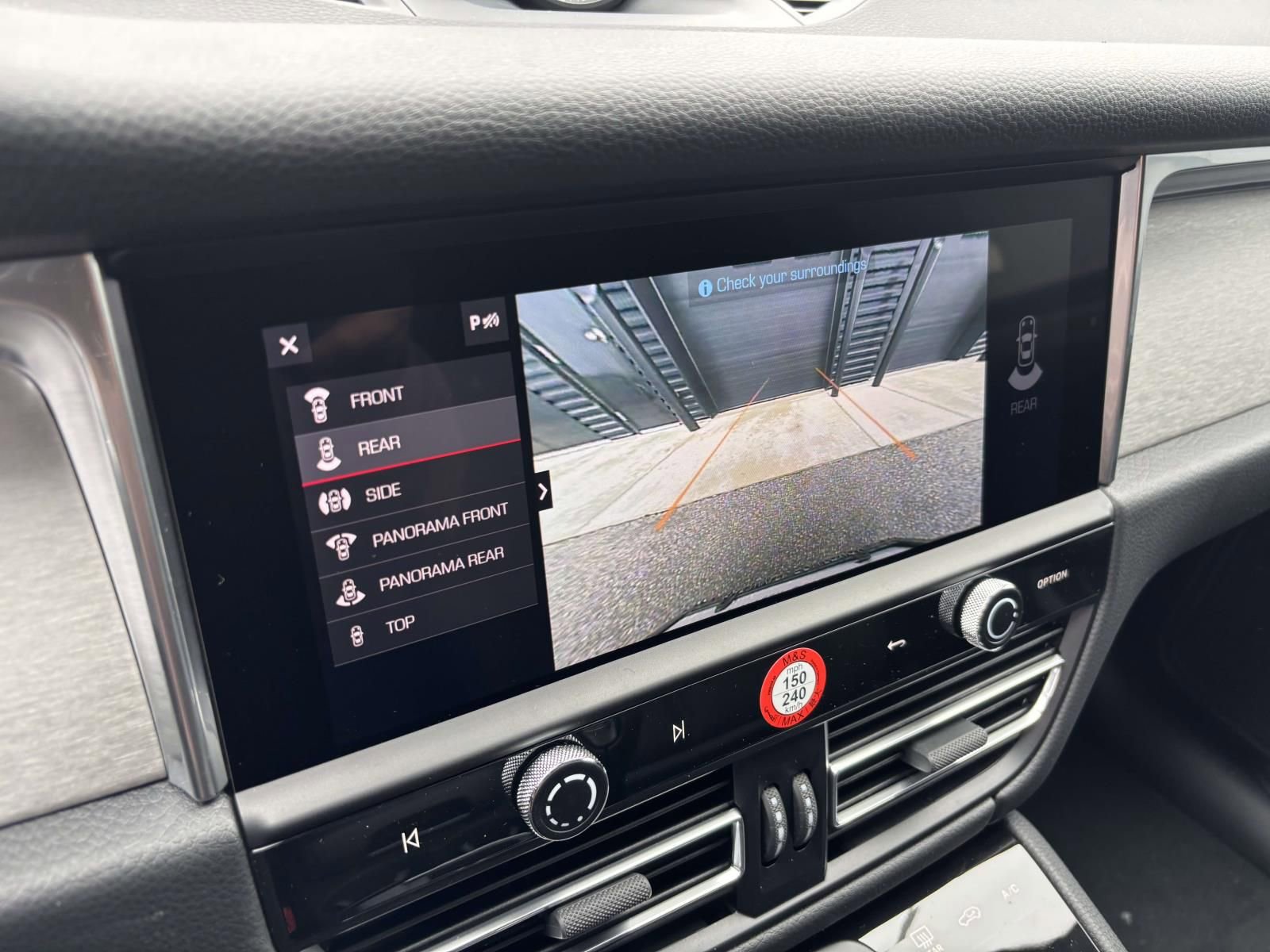 New 2026 Porsche Macan AWD/4WD image 37