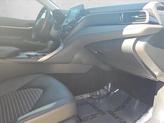 Used 2024 Toyota Camry SE w/ Convenience Package image 21