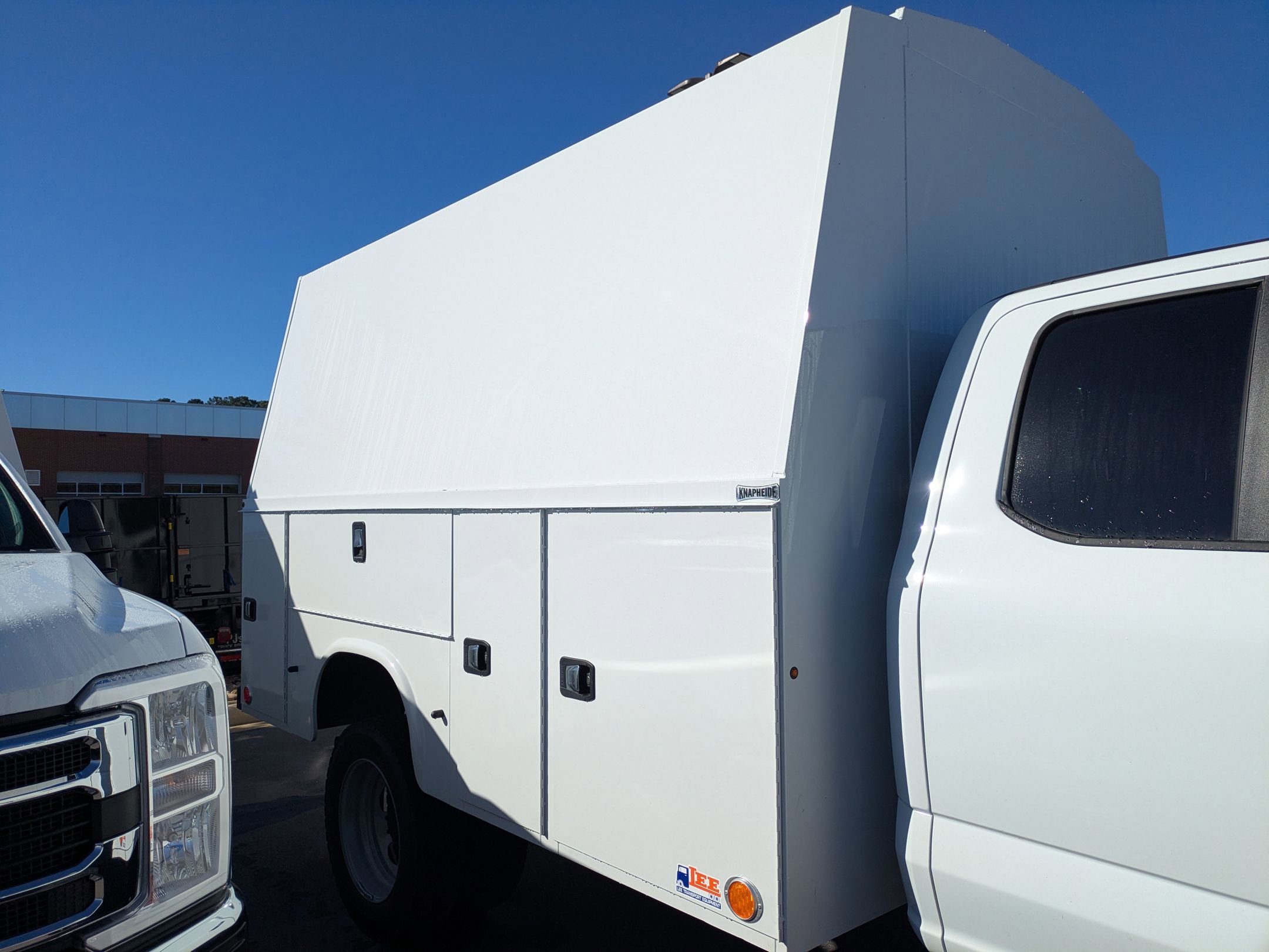 New 2026 Ford F550 4x4 Supercab Super Duty image 30