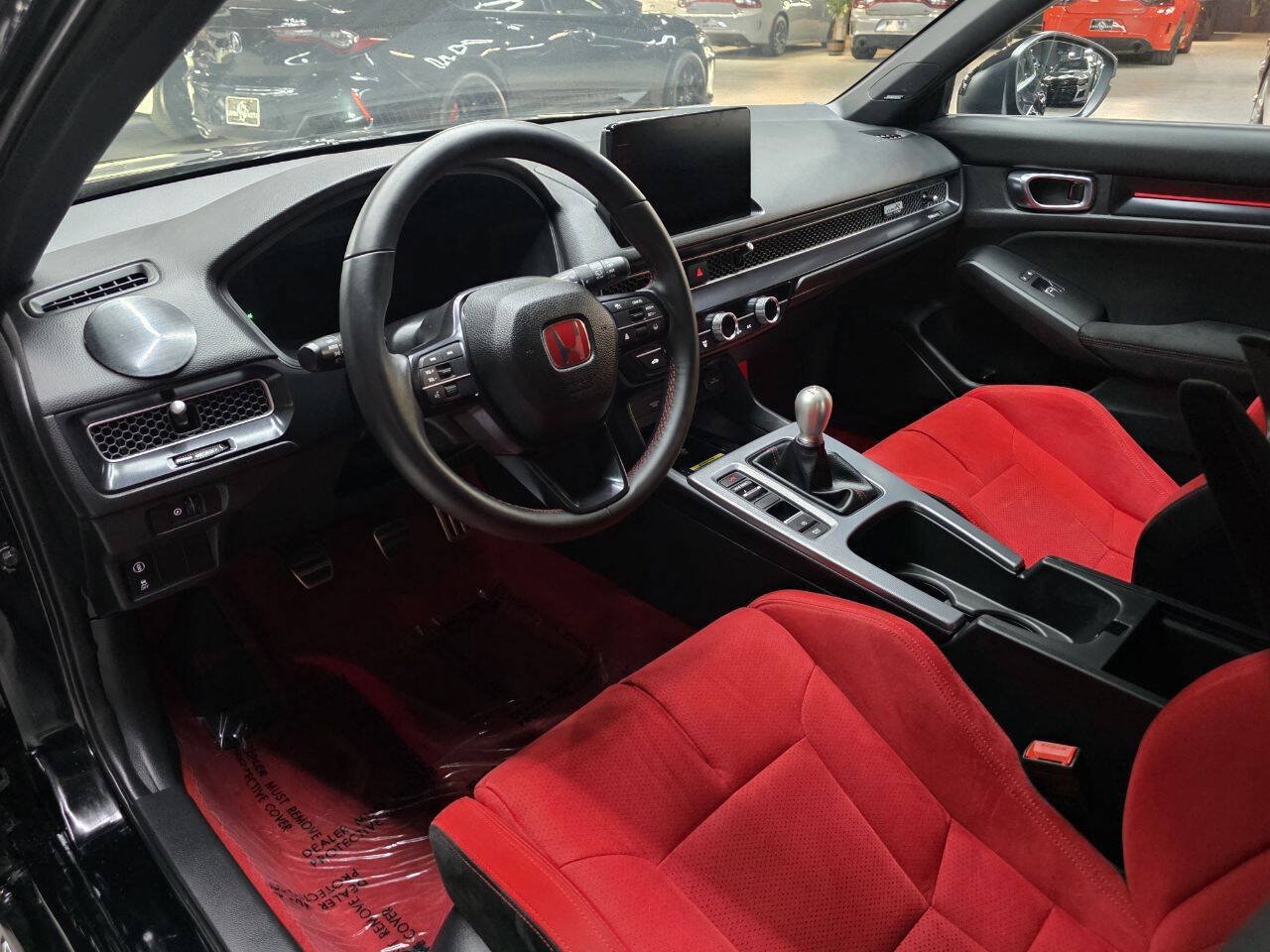 Used 2025 Honda Civic Type R image 16