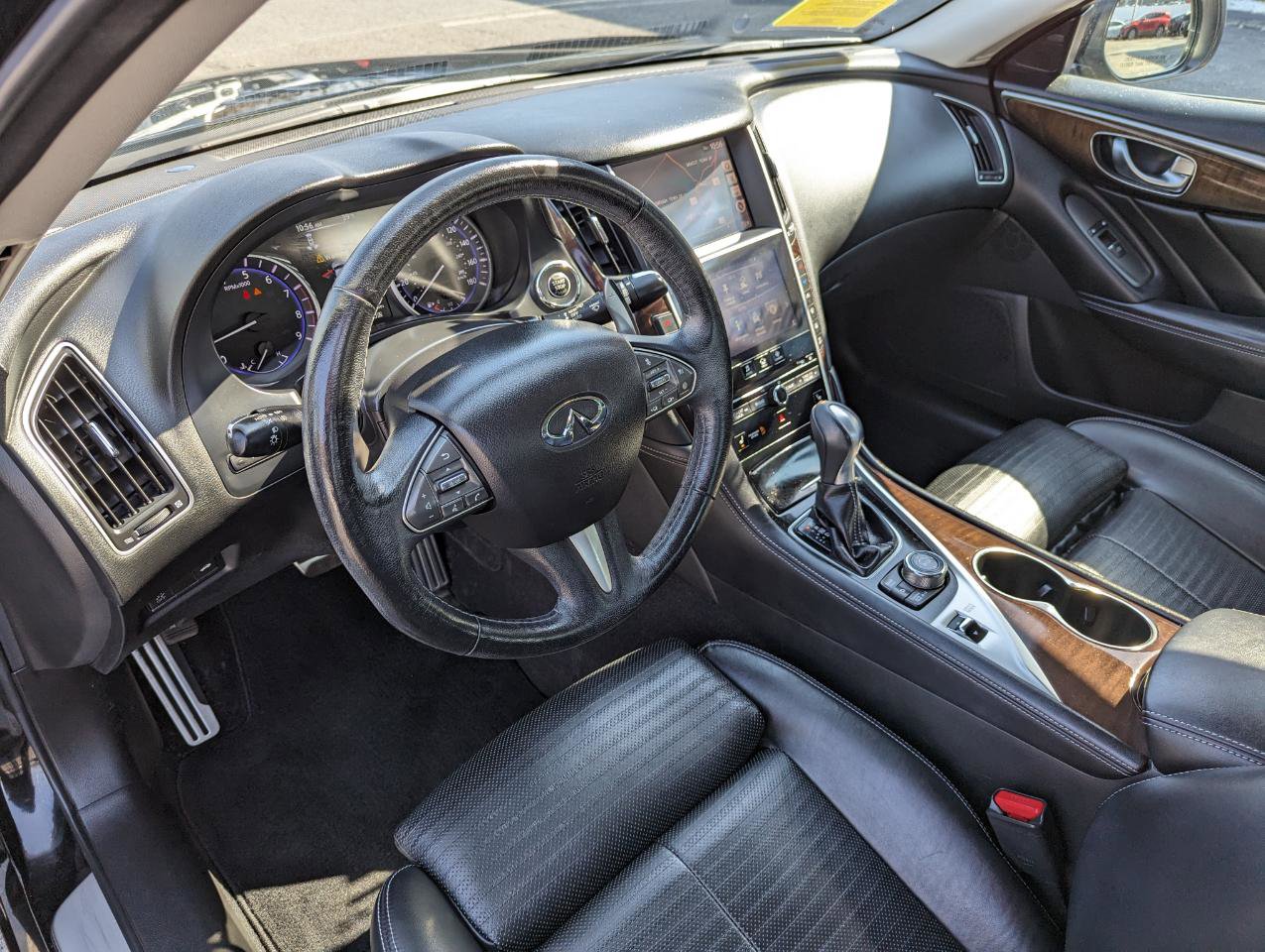 Used 2016 INFINITI Q50 Red Sport 400 image 13