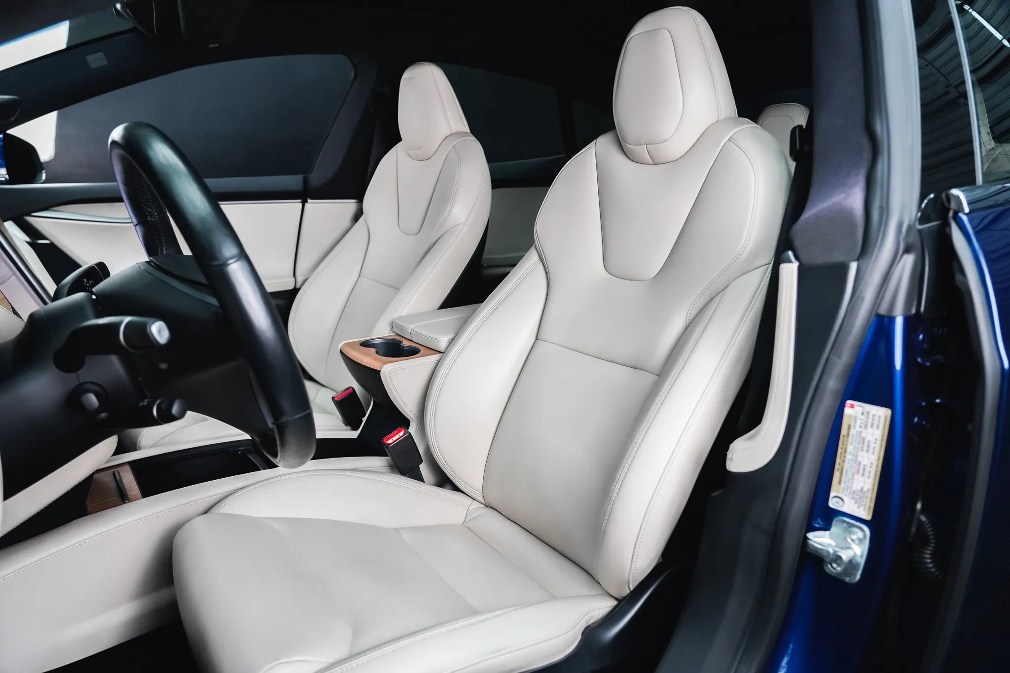 Used 2020 Tesla Model S AWD image 40