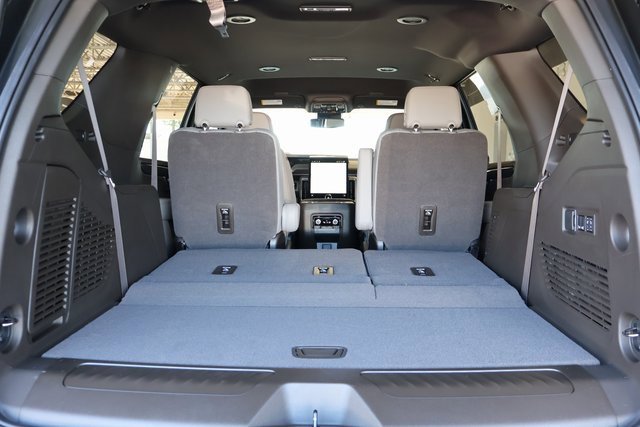 New 2026 GMC Yukon Elevation image 20