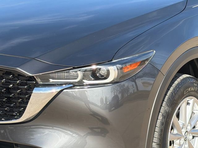 Used 2023 MAZDA CX-5 AWD 2.5 S w/ Select Package image 4