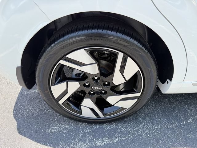 Certified 2025 Kia Soul GT-Line FWD image 47