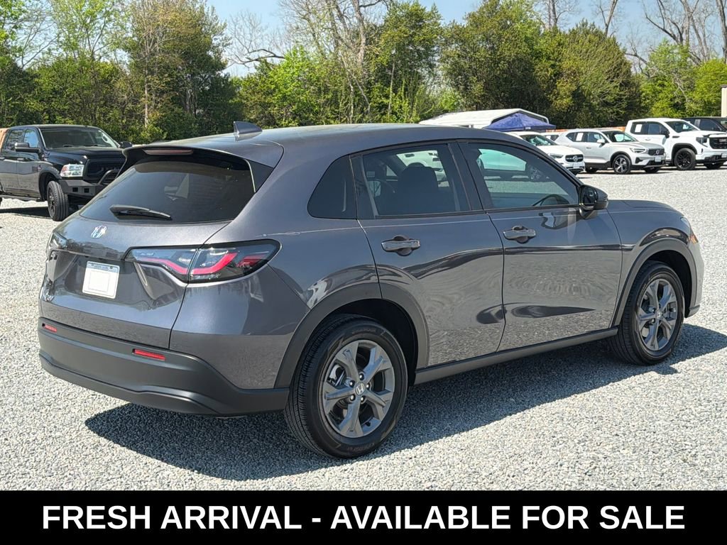 Used 2026 Honda HR-V LX image 4
