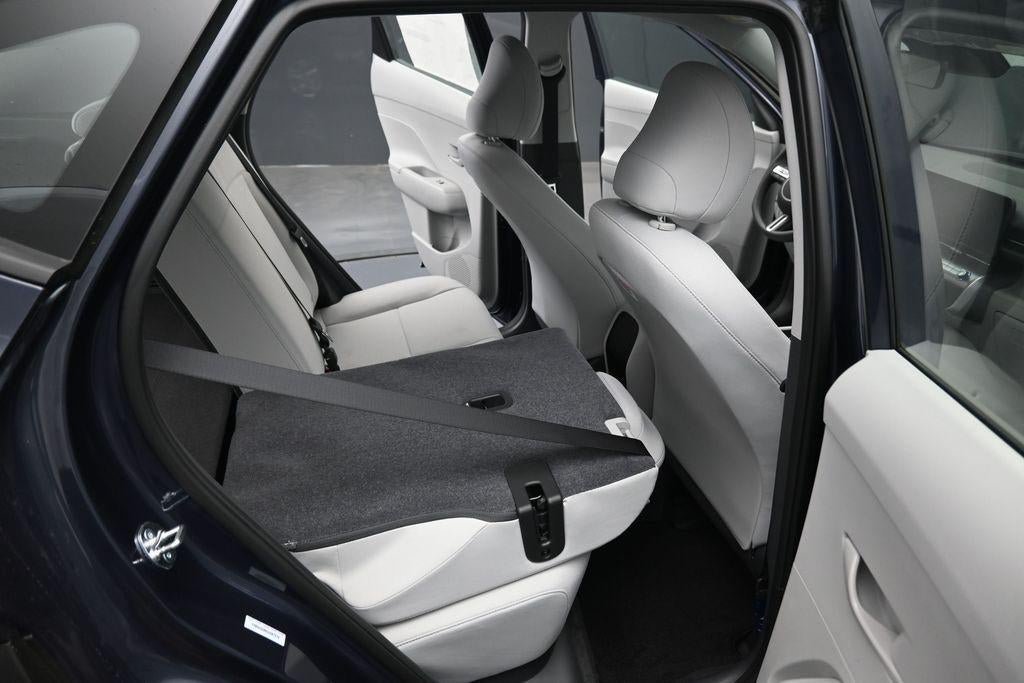New 2027 Hyundai Kona SE FWD image 28