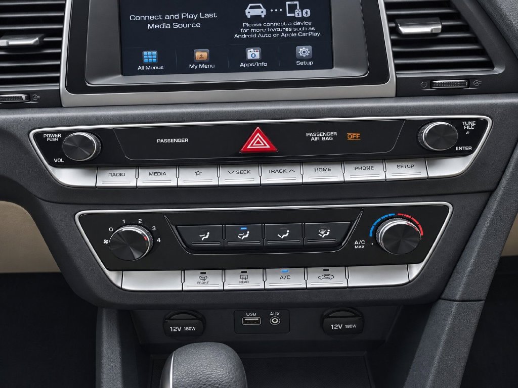 Used 2018 Hyundai Sonata SE FWD image 26