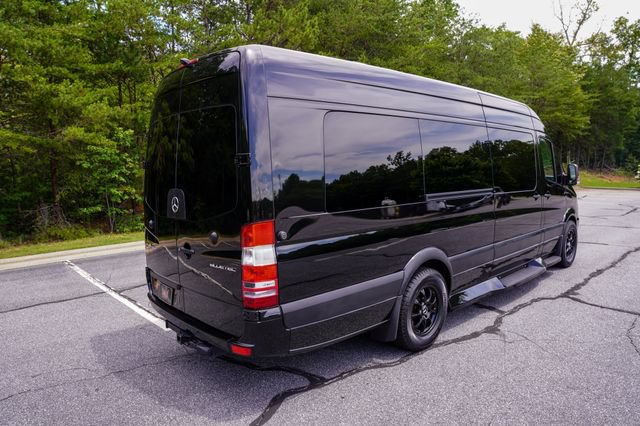 Used 2016 Mercedes-Benz Sprinter 2500 image 10