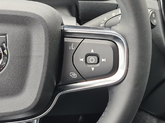 Certified 2024 Volvo XC40 Recharge Ultimate w/ Protection Package Premier RWD image 19