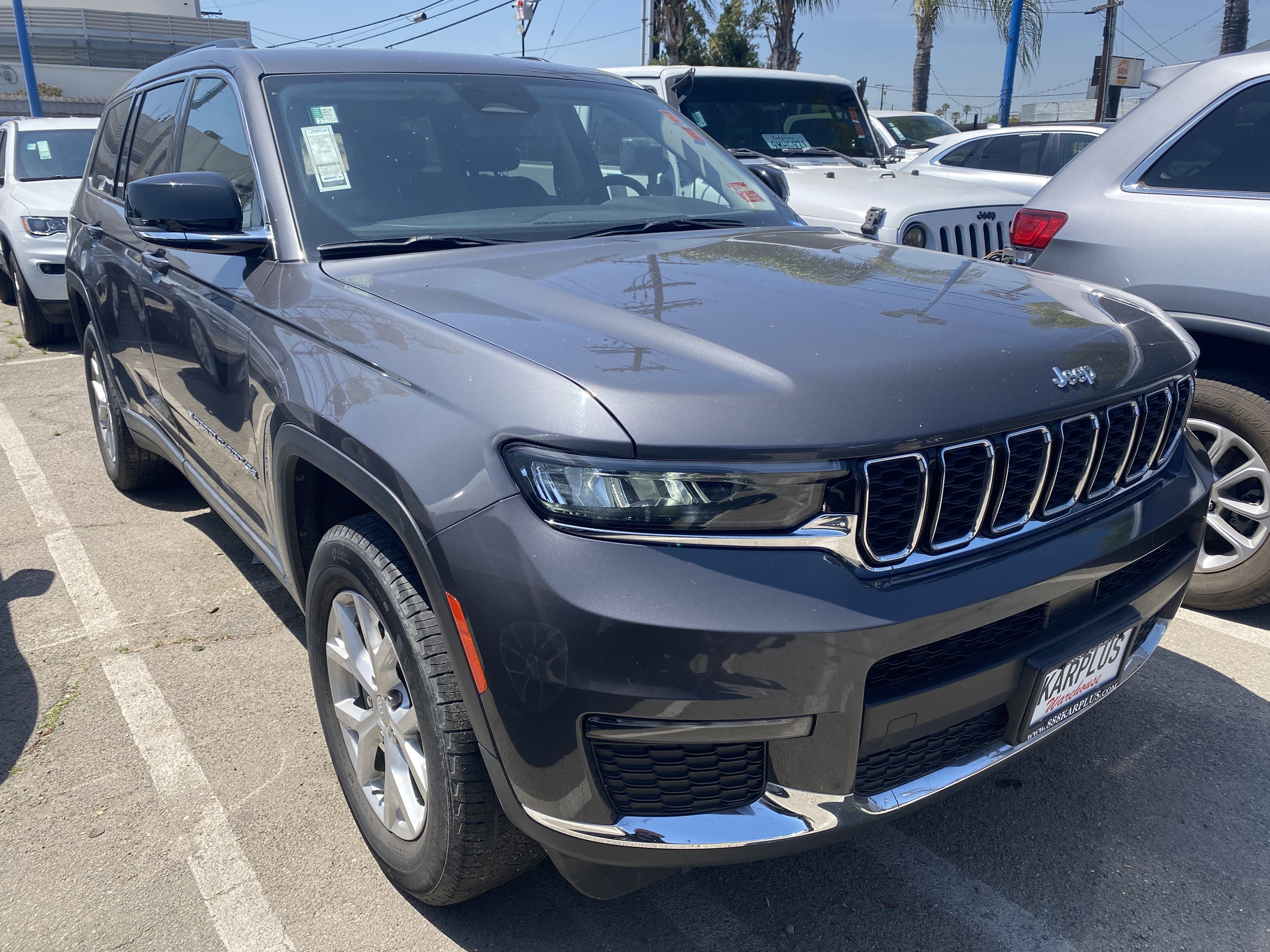 Used 2023 Jeep Grand Cherokee L Limited image 4