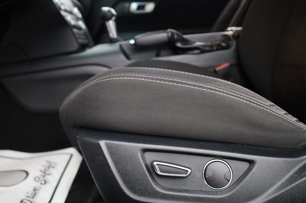 Used 2019 Ford Mustang GT image 17