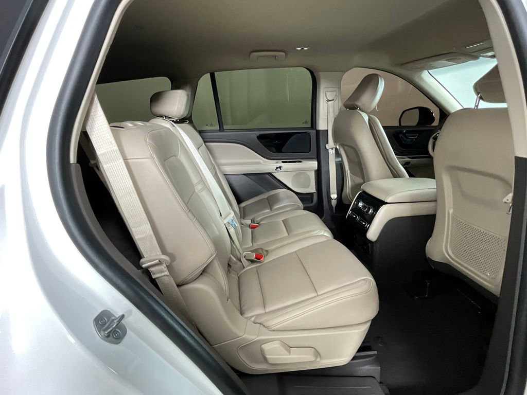 Used 2021 Lincoln Aviator 2WD image 23