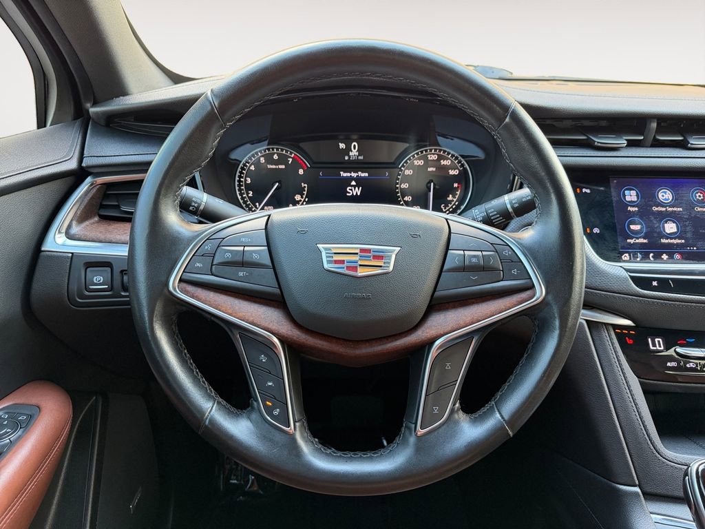 Used 2021 Cadillac XT5 Premium Luxury FWD image 23
