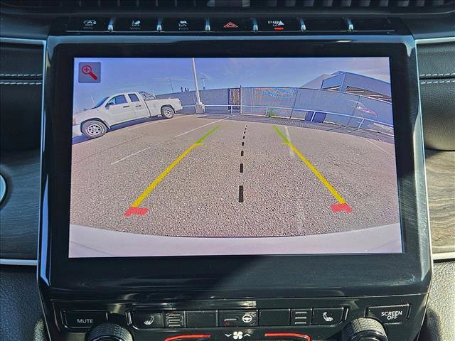 Used 2023 Jeep Grand Cherokee L Limited image 14