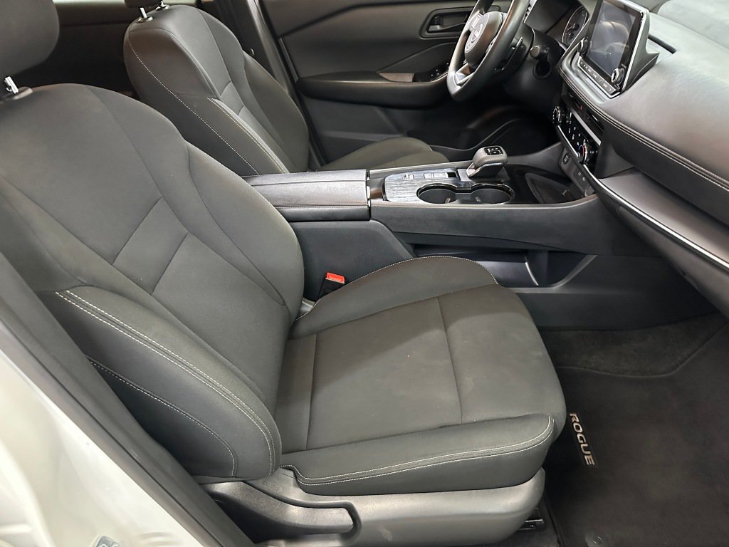 Used 2024 Nissan Rogue S FWD image 28