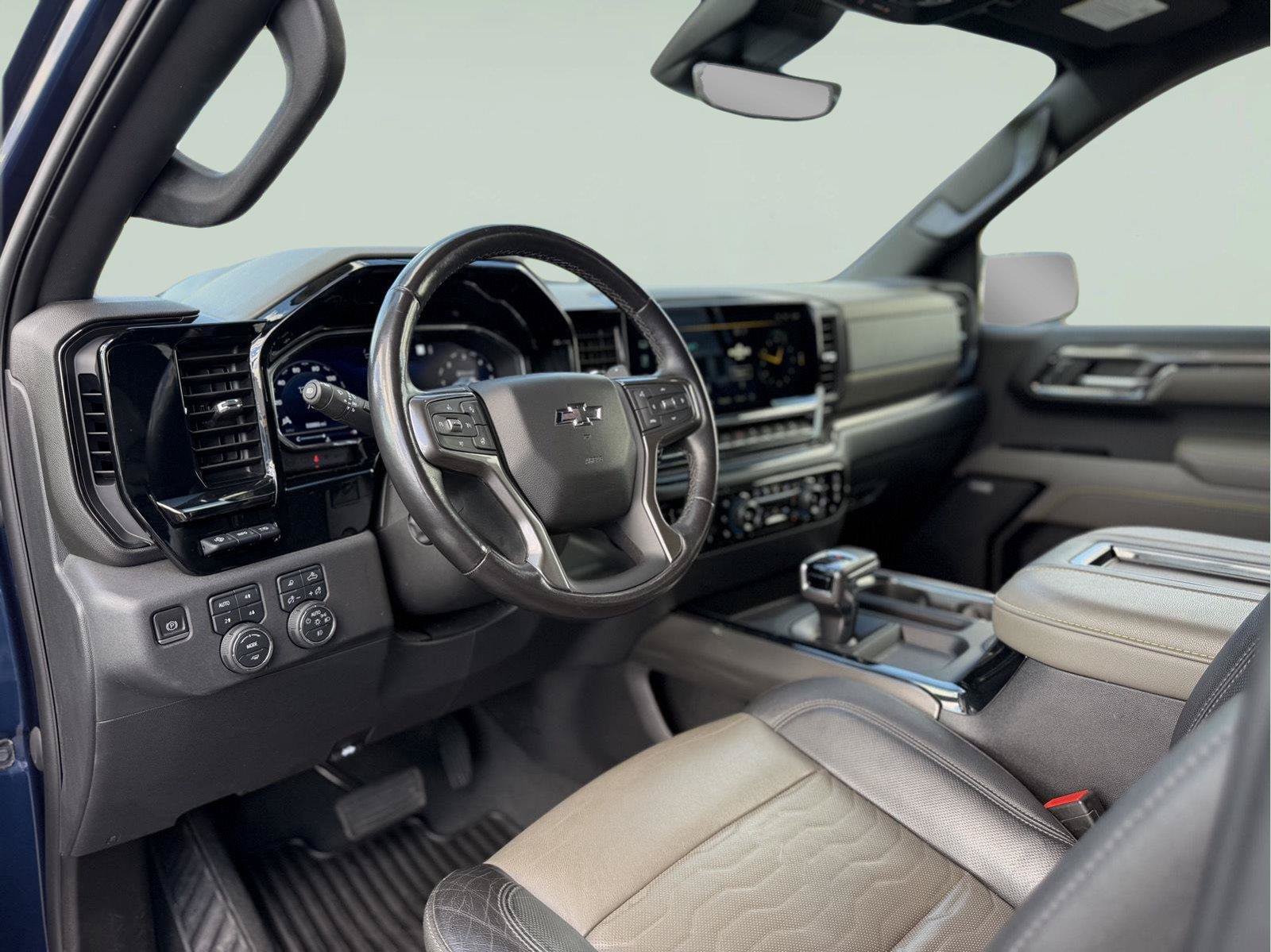 Used 2022 Chevrolet Silverado 1500 ZR2 w/ Technology Package AWD/4WD image 25