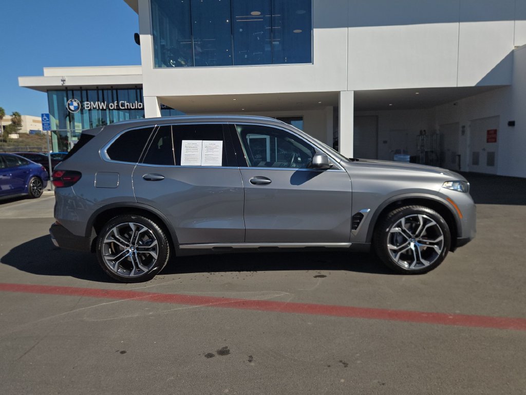Used 2026 BMW X5 sDrive40i RWD image 3