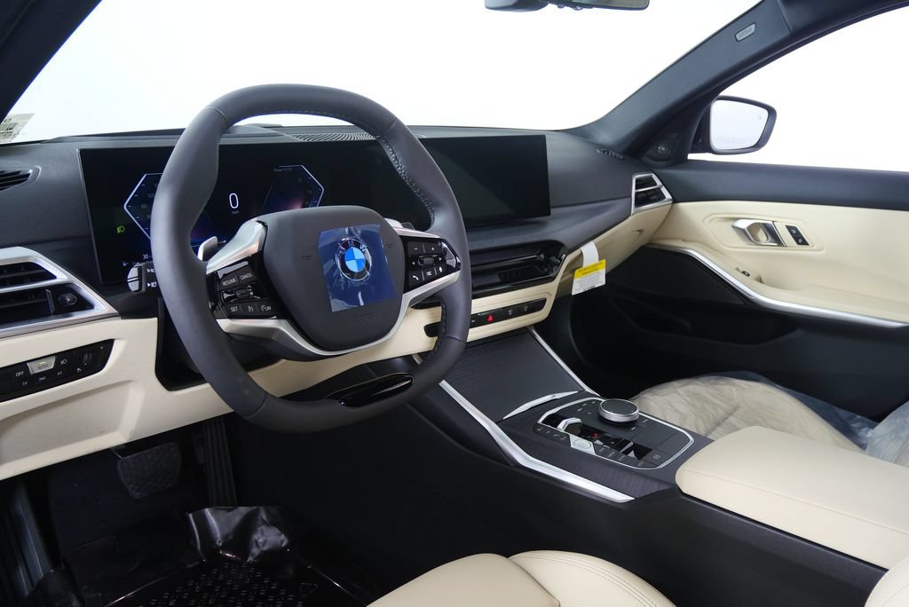 Used 2026 BMW 330i Sedan RWD image 13