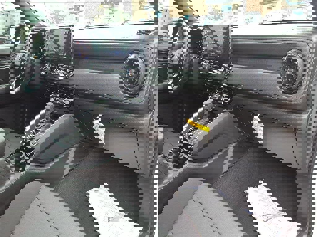 New 2026 Chevrolet Colorado W/T w/ WT Convenience Package II image 12