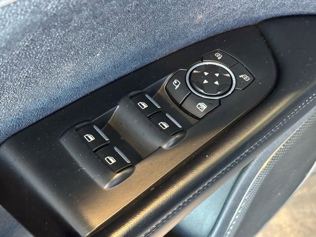 Used 2016 Lincoln MKX Premiere image 16