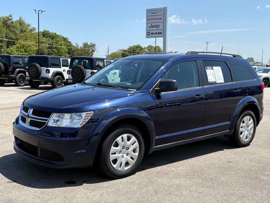 Used 2020 Dodge Journey SE FWD image 3