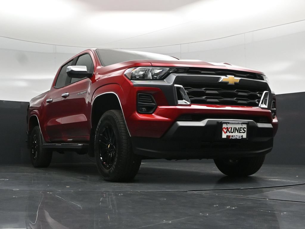 Used 2024 Chevrolet Colorado LT w/ LT Convenience Package II RWD image 44