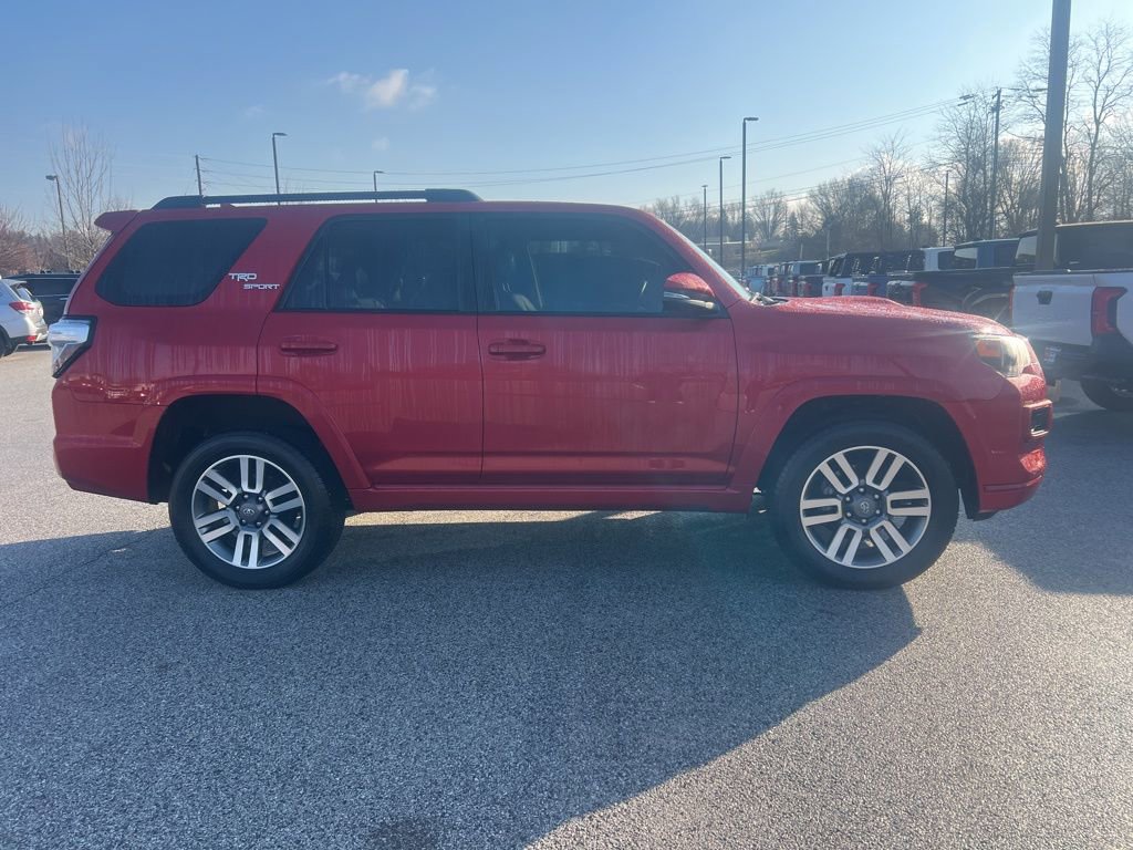 Used 2022 Toyota 4Runner TRD Sport w/ Technology Package image 3