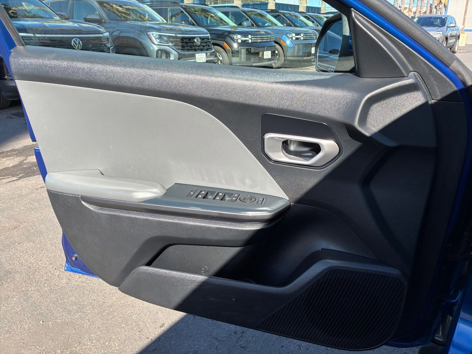 Used 2025 Kia K4 LXS image 18