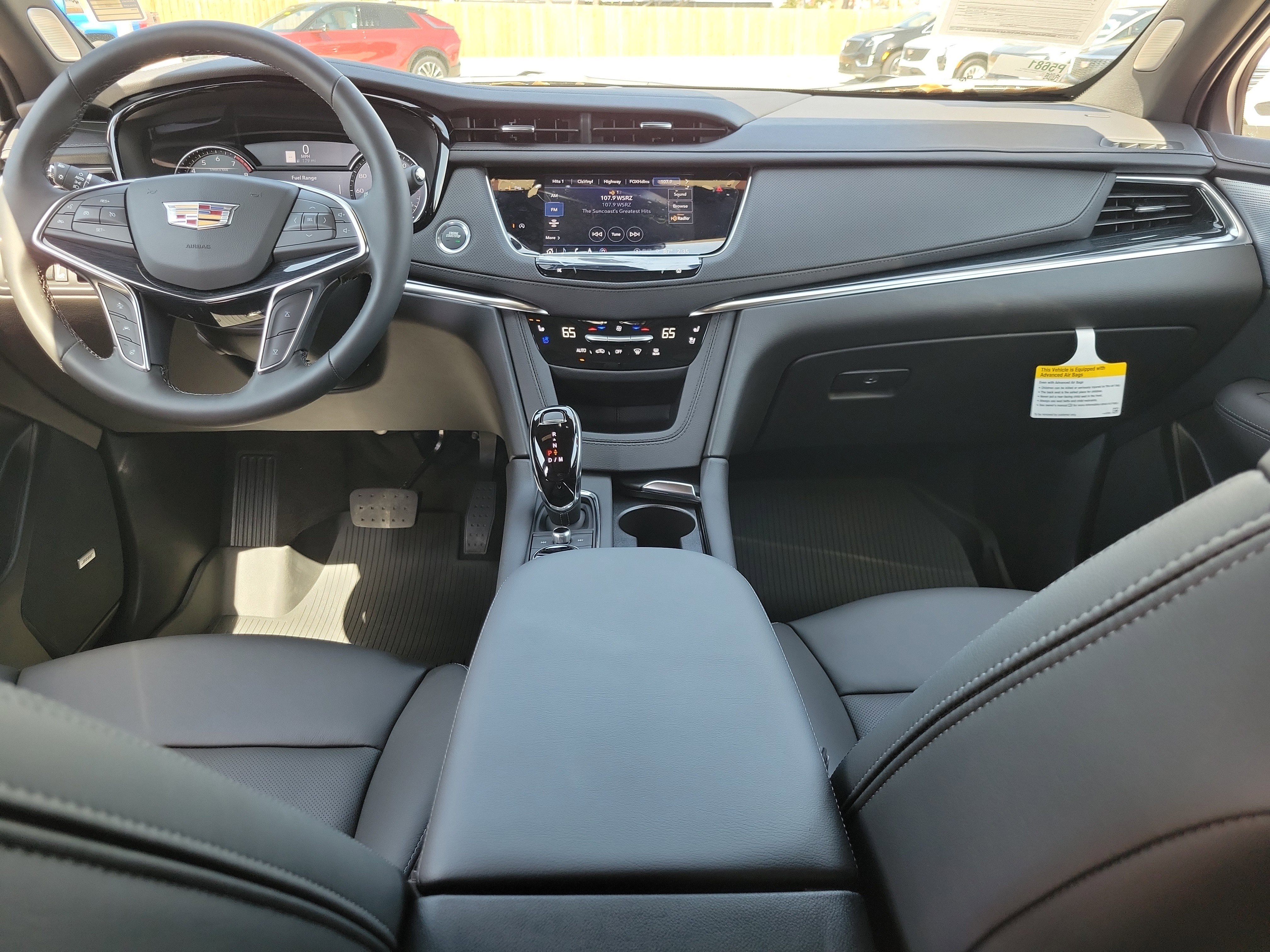 Certified 2025 Cadillac XT5 Premium Luxury w/ LPO, Floor Liner Package image 15