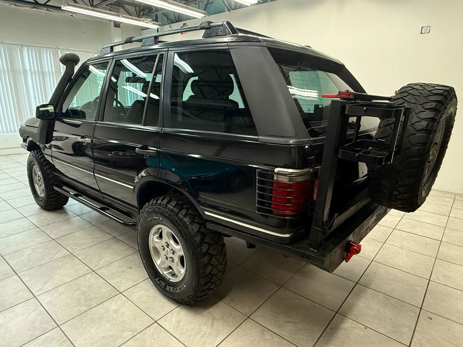 Used 2001 Land Rover Range Rover HSE image 7