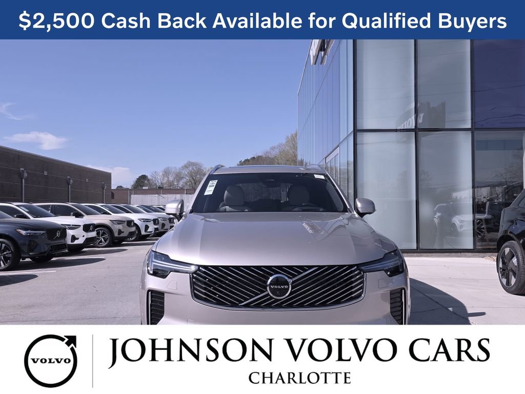 New 2026 Volvo XC90 B6 Ultra w/ Protection Package image 2
