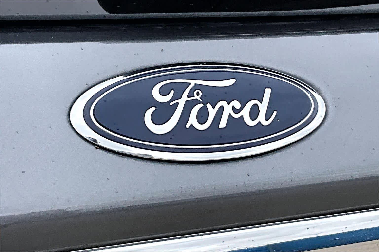 Used 2022 Ford Explorer Limited RWD image 30