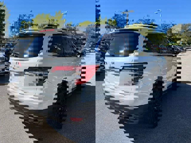 Used 2021 Honda Pilot Special Edition image 4