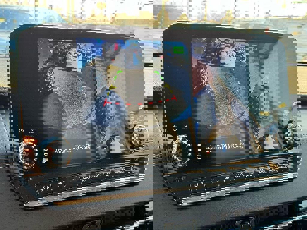 Used 2025 Mitsubishi Outlander SE image 30