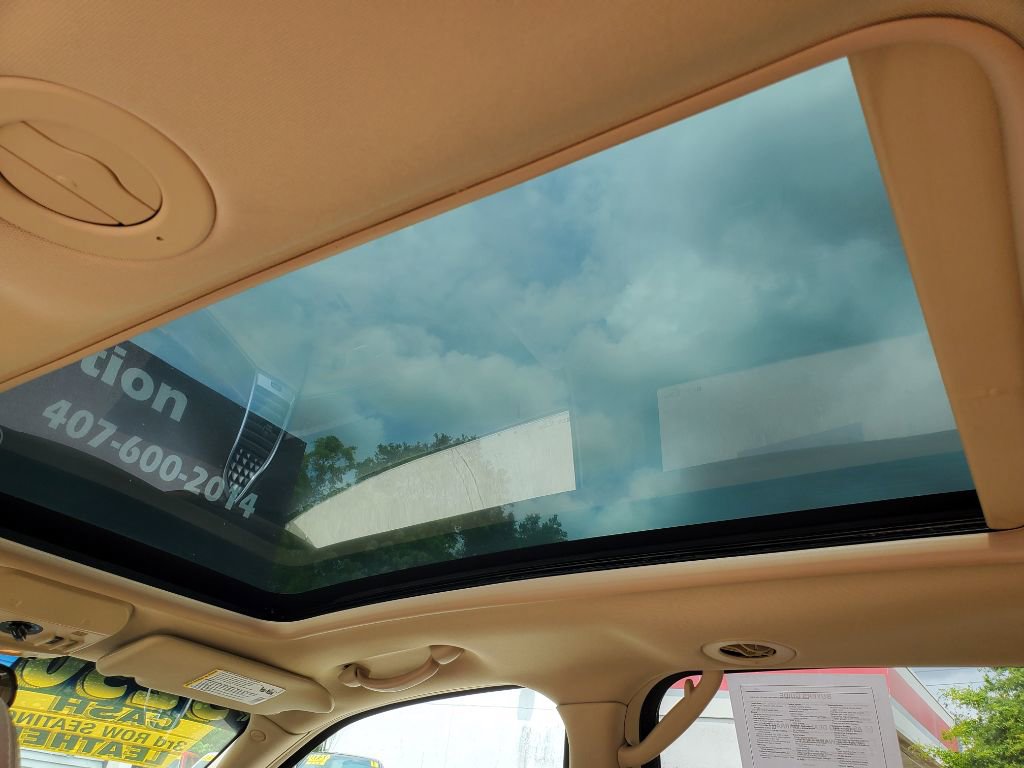 Used 2009 Cadillac SRX 2WD w/ Third Row Seating Package image 28