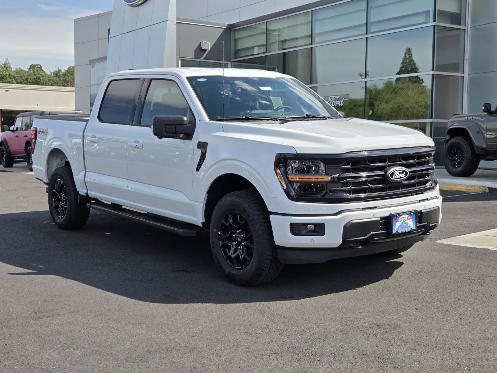 New 2026 Ford F150 XLT w/ Equipment Group 302A MID AWD/4WD image 3