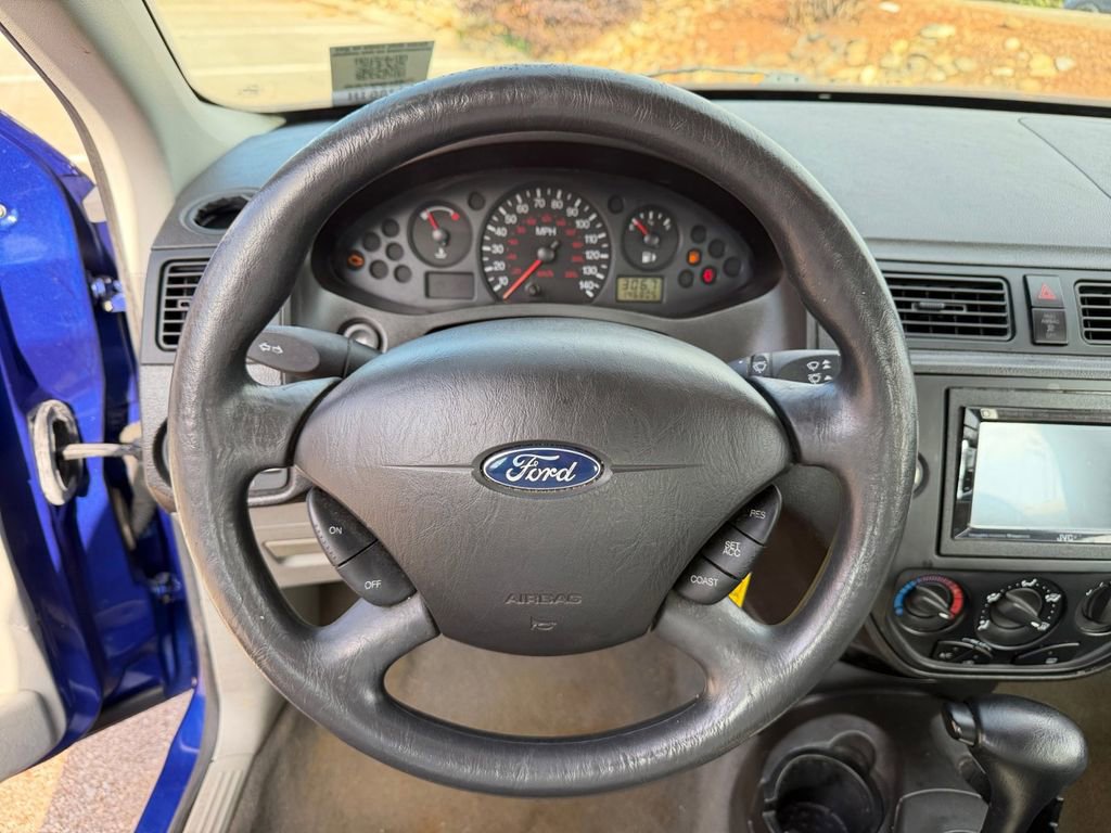 Used 2006 Ford Focus ZX4 Sedan image 13