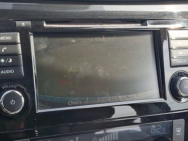 Used 2022 Nissan Rogue Sport SV image 17