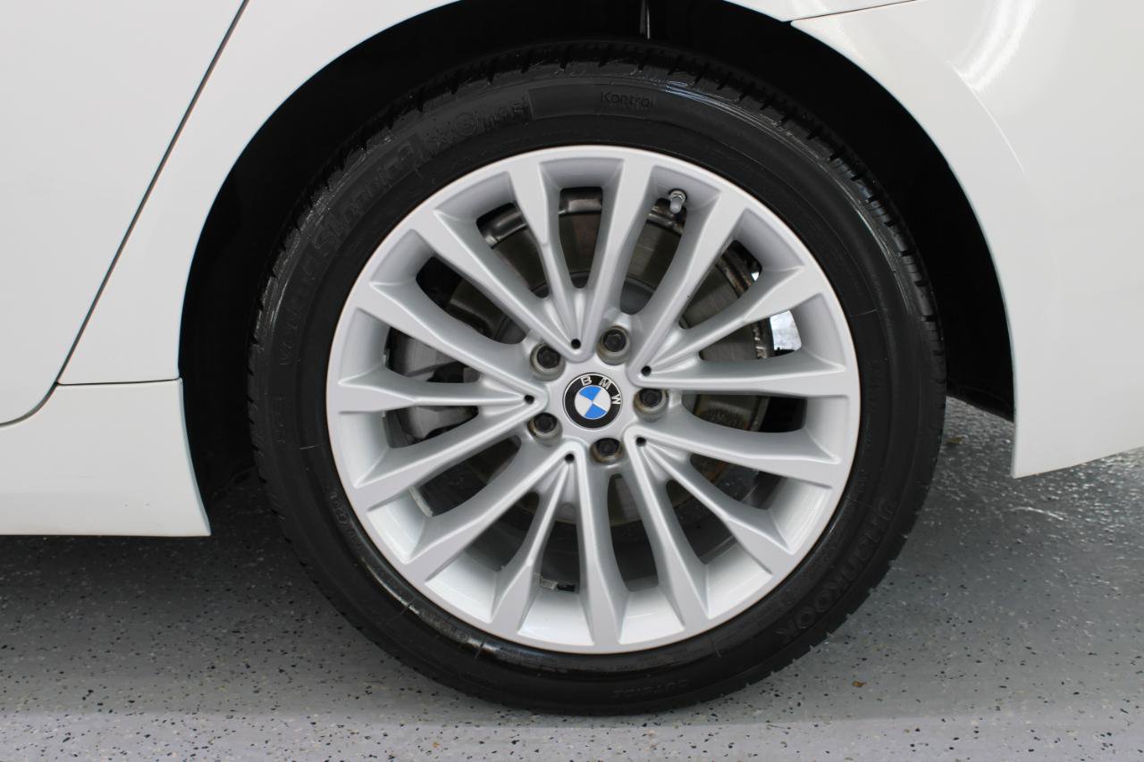 Used 2021 BMW 530i w/ Convenience Package RWD image 85