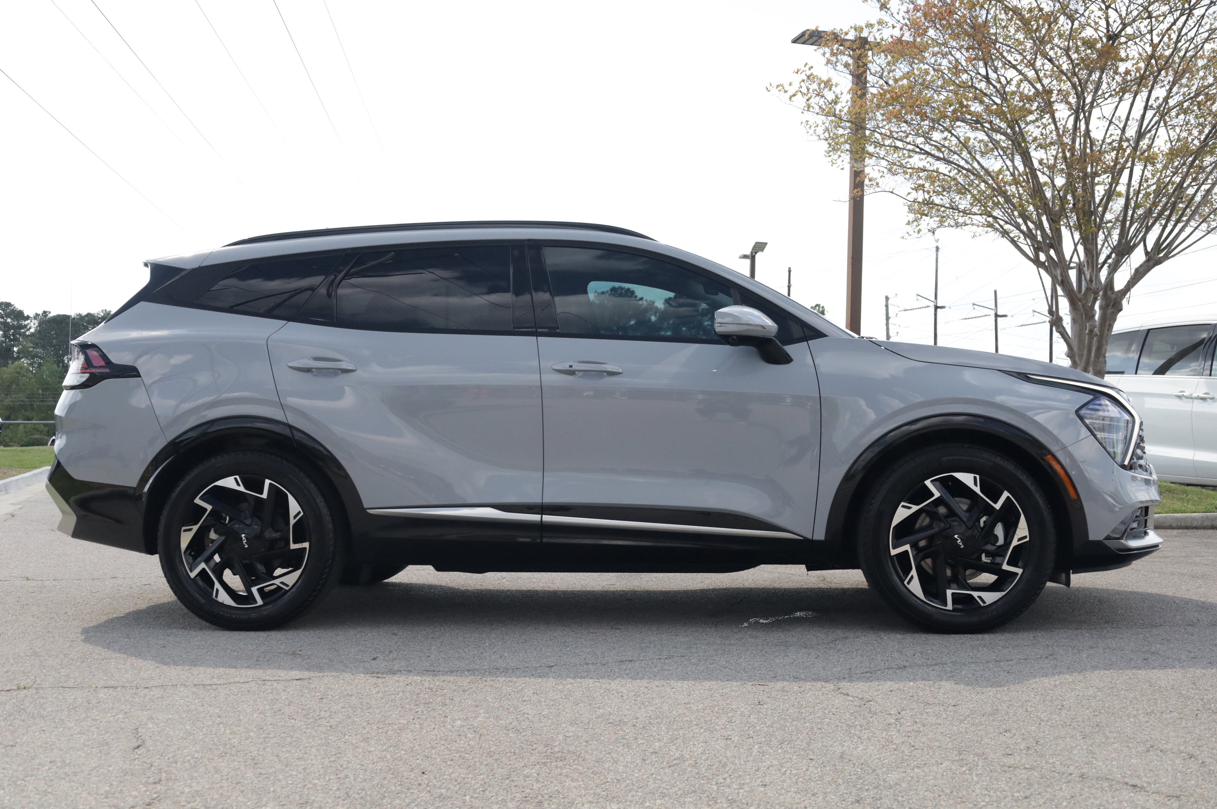 Used 2023 Kia Sportage SX FWD image 6